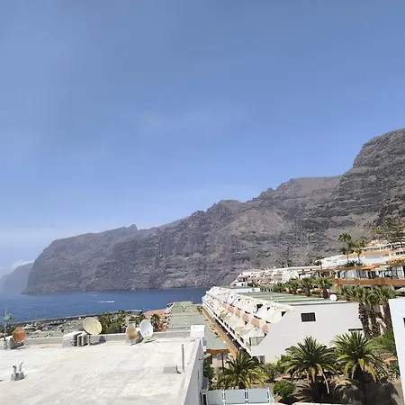 Helena Ocean View Gigantes Апартаменты *